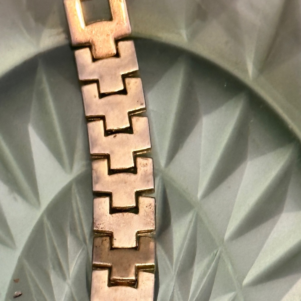 Vintage Galaxie by Elgin gold tone with rhinestones watch - Picture 5 of 8